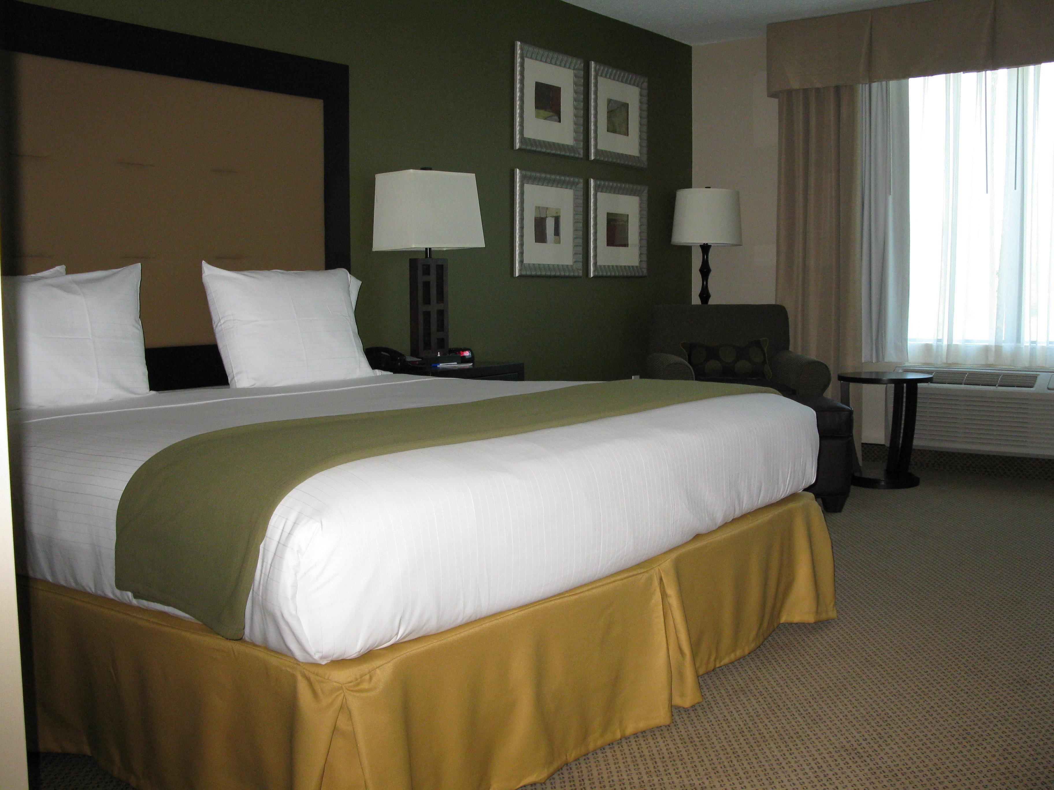 Holiday Inn Express Hotel & Suites Jacksonville - Mayport / Beach, An Ihg Hotel Rom bilde